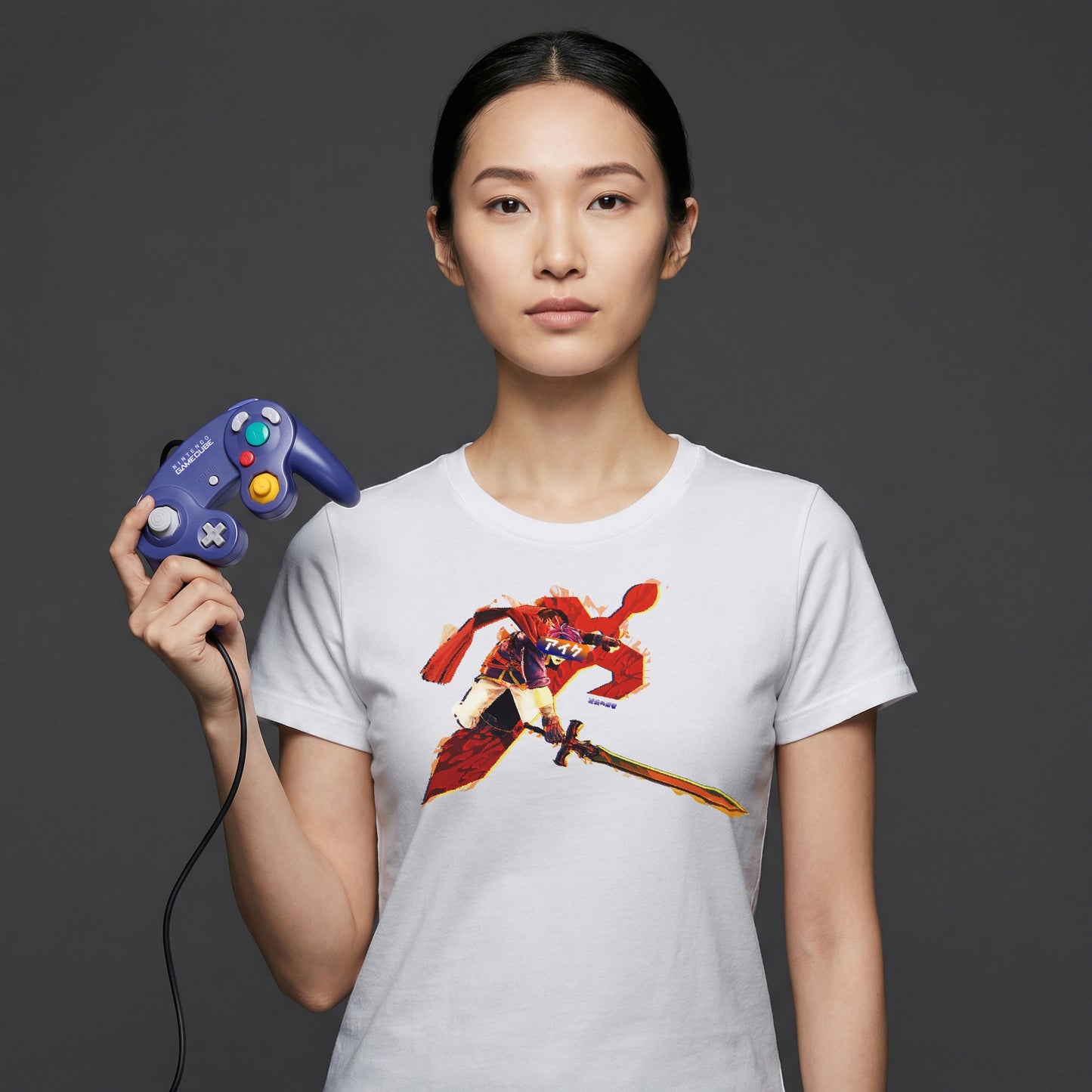32 | The Radiant Hero | T-Shirt